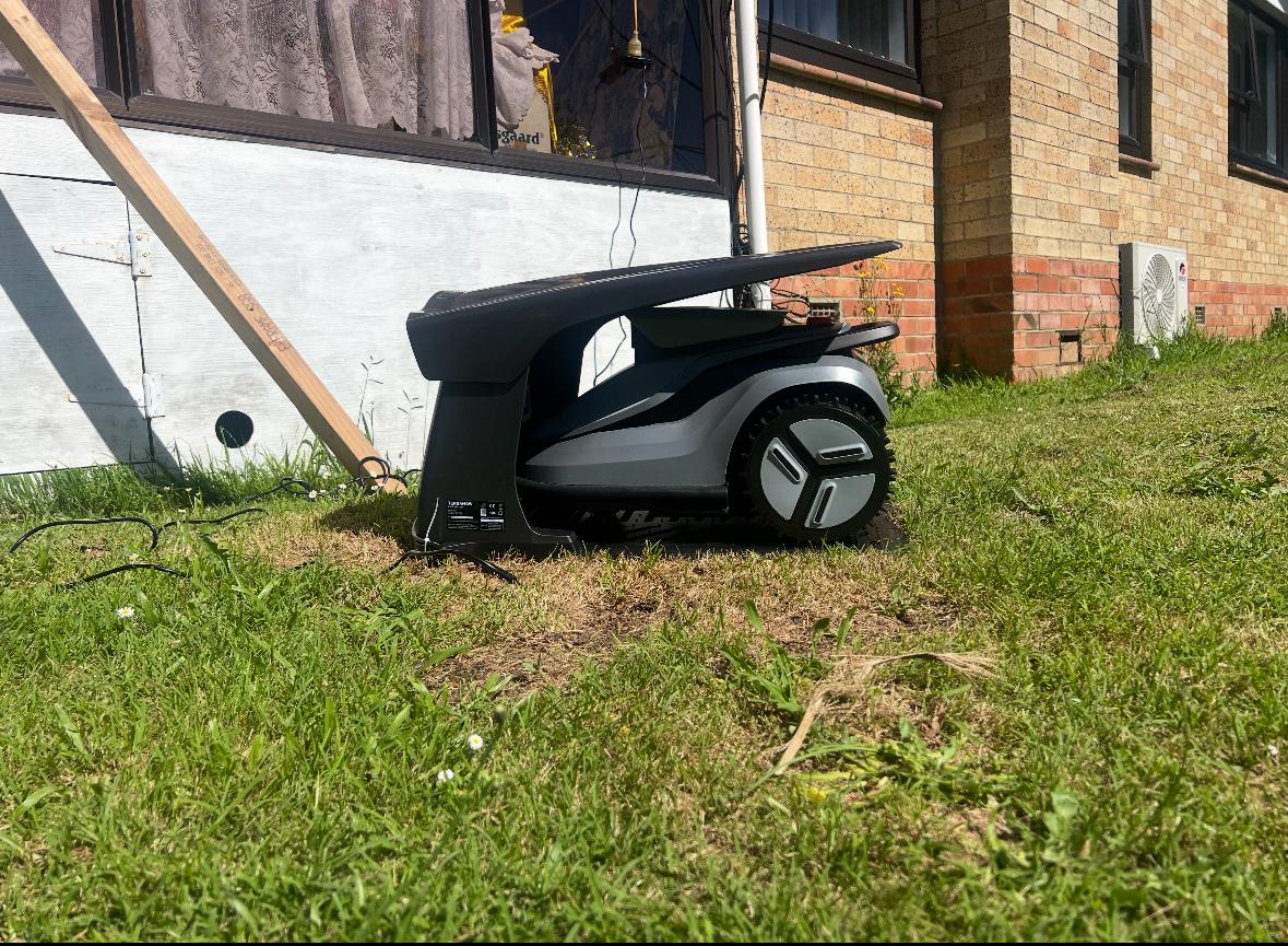 TerraMow V1000 Robotic Lawn Mower – No Boundary Wire